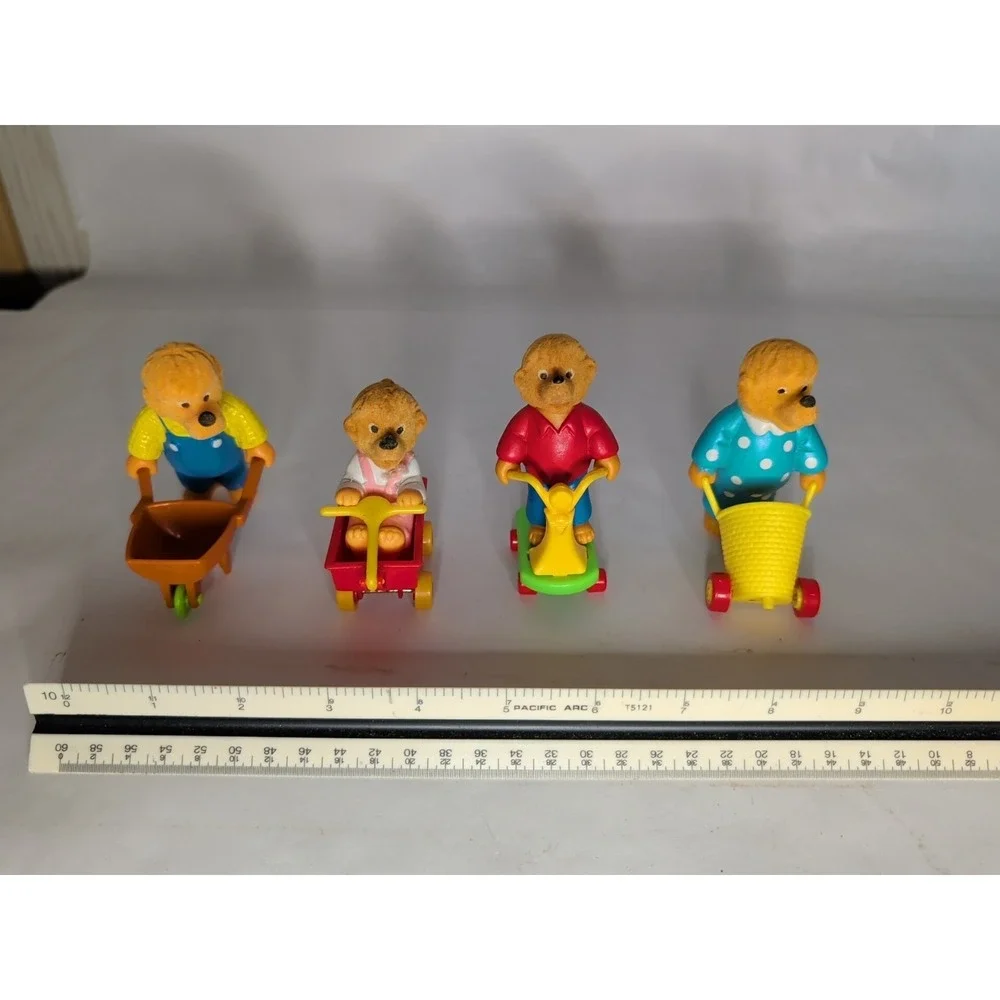 McDonalds 1987 Berenstain Bears Happy Meal, Complete Set of 4  -‎ Loose